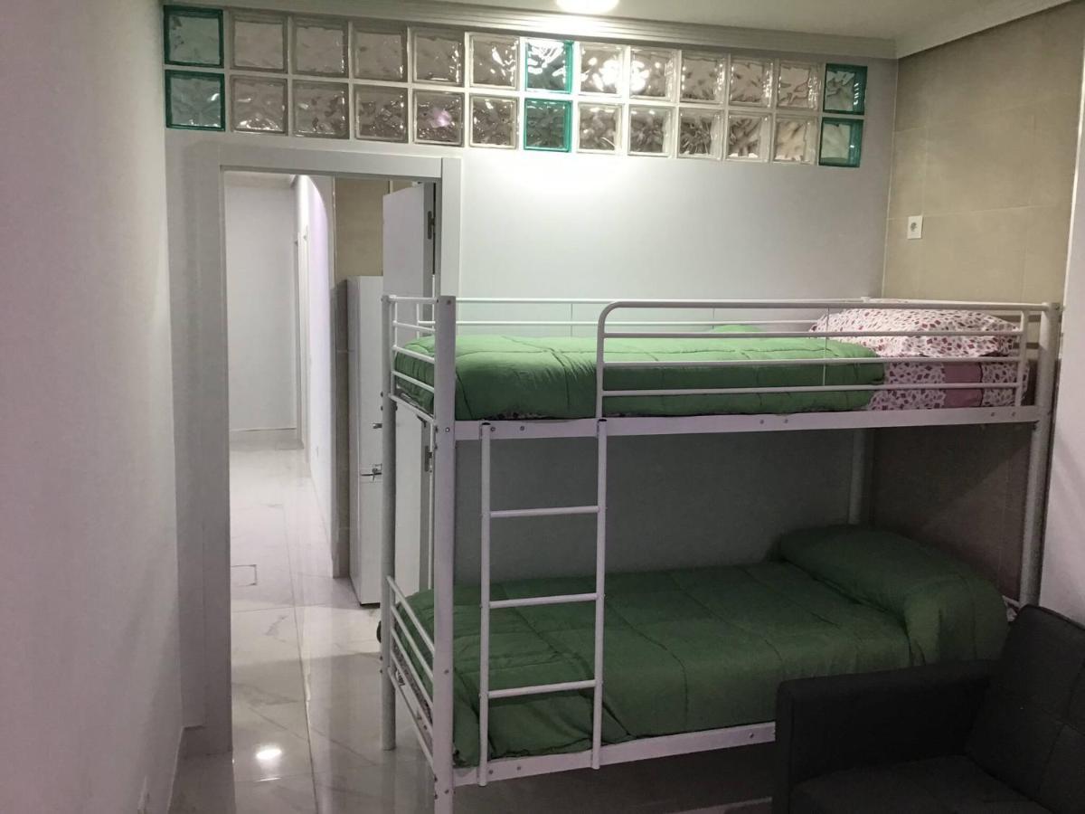 Room In Apartment - Habitacion Multiple 04 Carpetana Madrid Ngoại thất bức ảnh